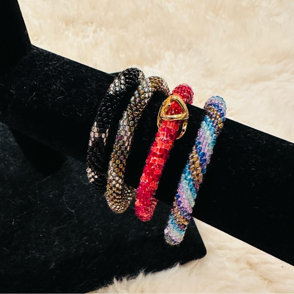 Sashka Co. Four Beaded Bracelets Bundle - Picture 4 of 6